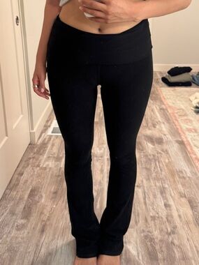 ALO Yoga Black High-Rise Flare Leggings sz Sm
